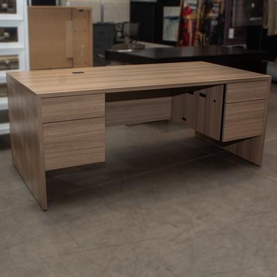 Hon 10500 Series Double Pedestal Desk 