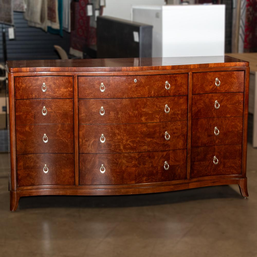 Thomasville Bogart 9 Drawer Dresser