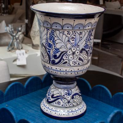 Talavera Urn 
