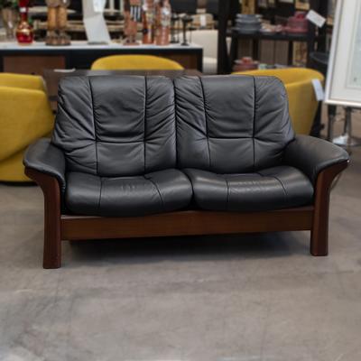 Exornes Stressless Buckingham Low Back Loveseat 