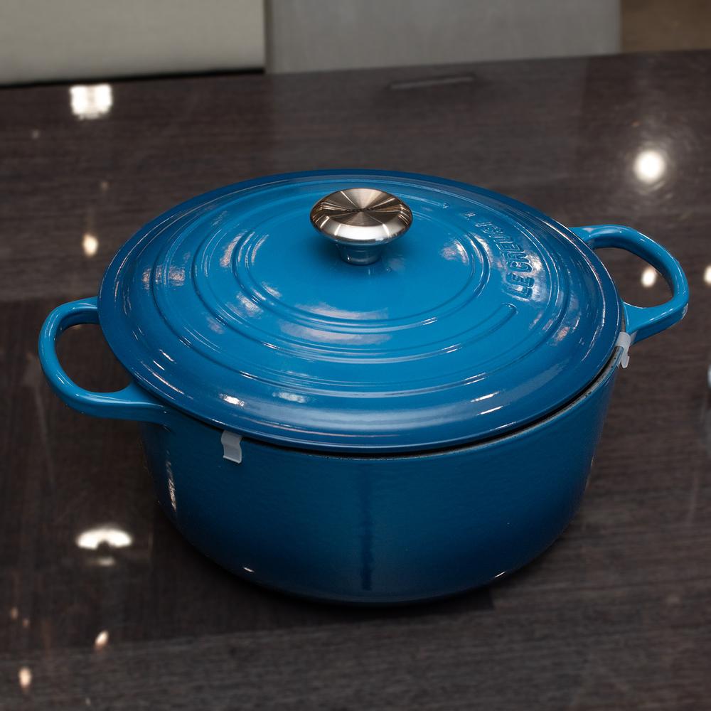 Le Creuset Blue Signature Dutch Oven 7.25 Qt