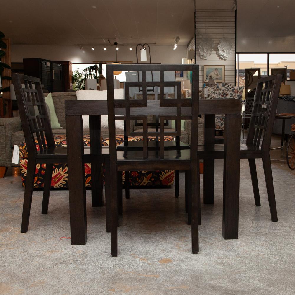 Square Table/4 Chairs