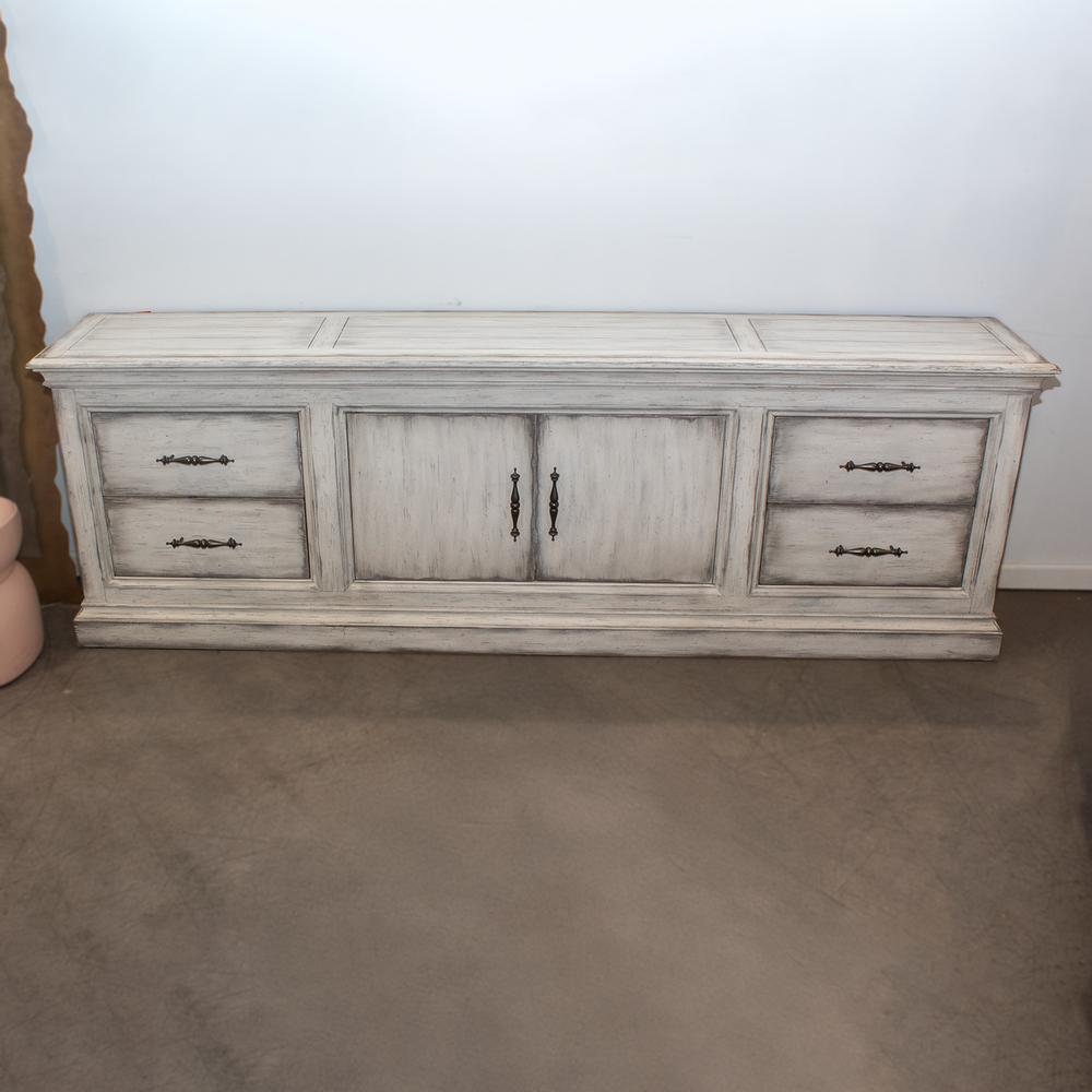 Hooker 104 '- Rustic Pecan + Poplar Media Console