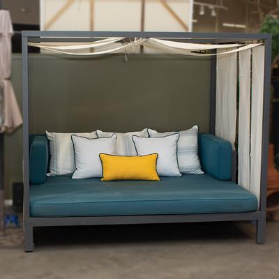 Outdoor Cabana Daybed 