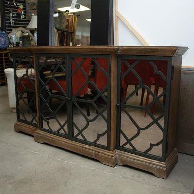  La-Z-Boy Fret Media Buffet