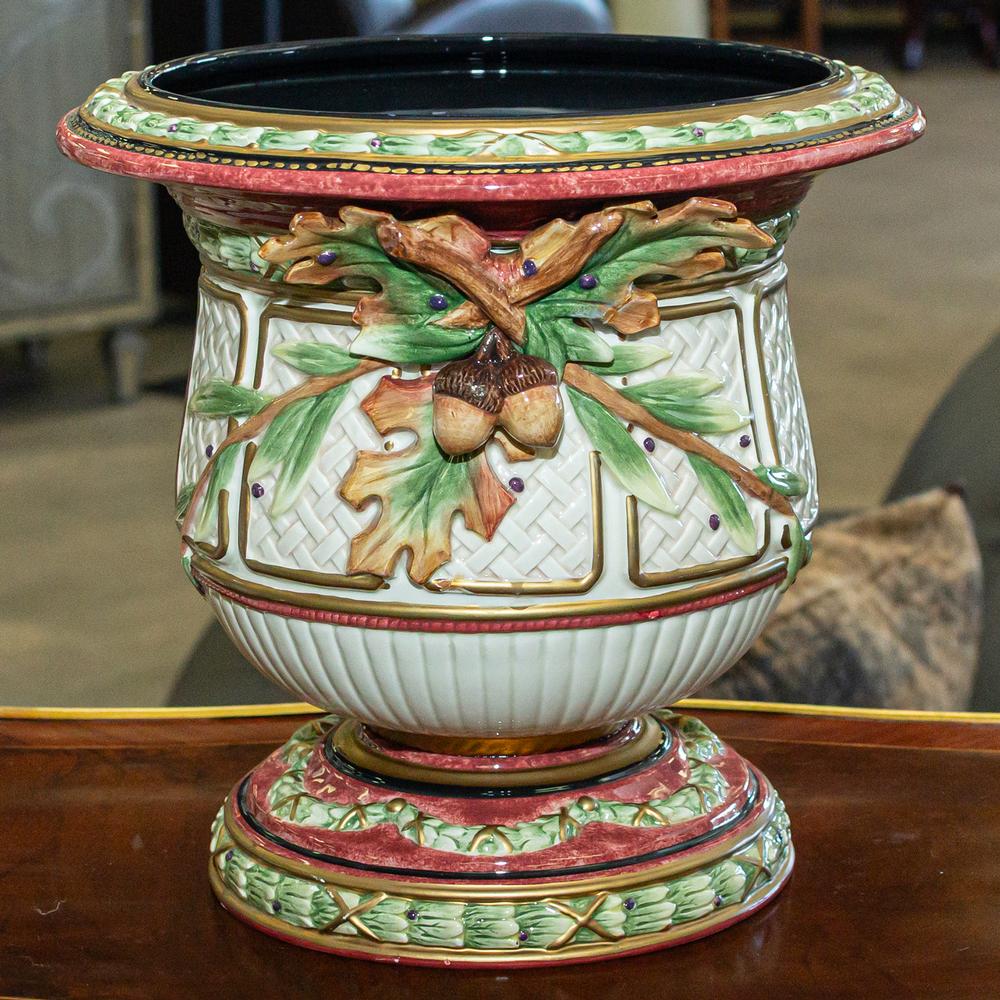 Fitz Floyd Garland Cache Pot
