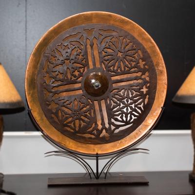 Decorative Charger On Stand 