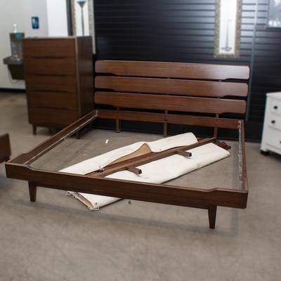 Greenington Currant King Bed 