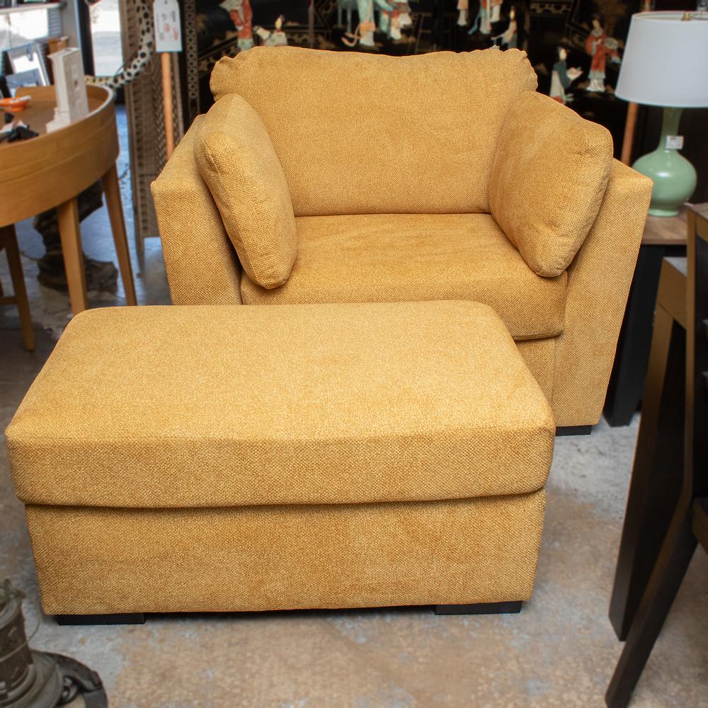 Ashley Yellow Keerwick Sunflower Xl Chair With Ottoman