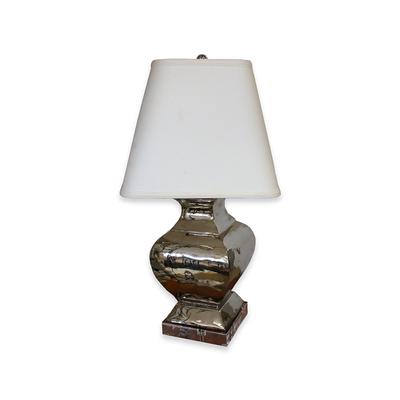  Acrylic Square Base Silver Linen Lamp